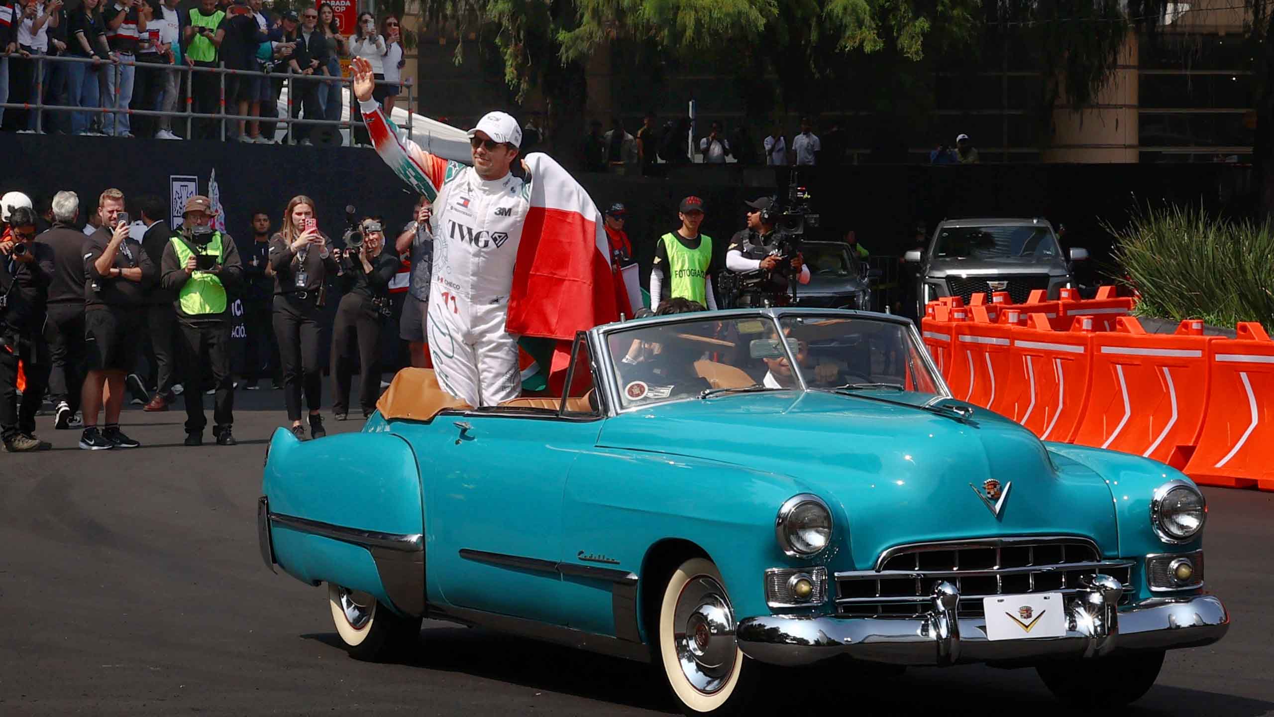 Profeta en su tierra: 'Checo' Pérez hizo rugir la Ciudad de México