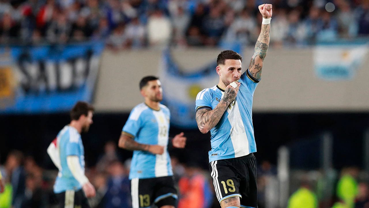 Cómo lo van a extrañar... Doble asistencia de Lionel Messi en su despedida