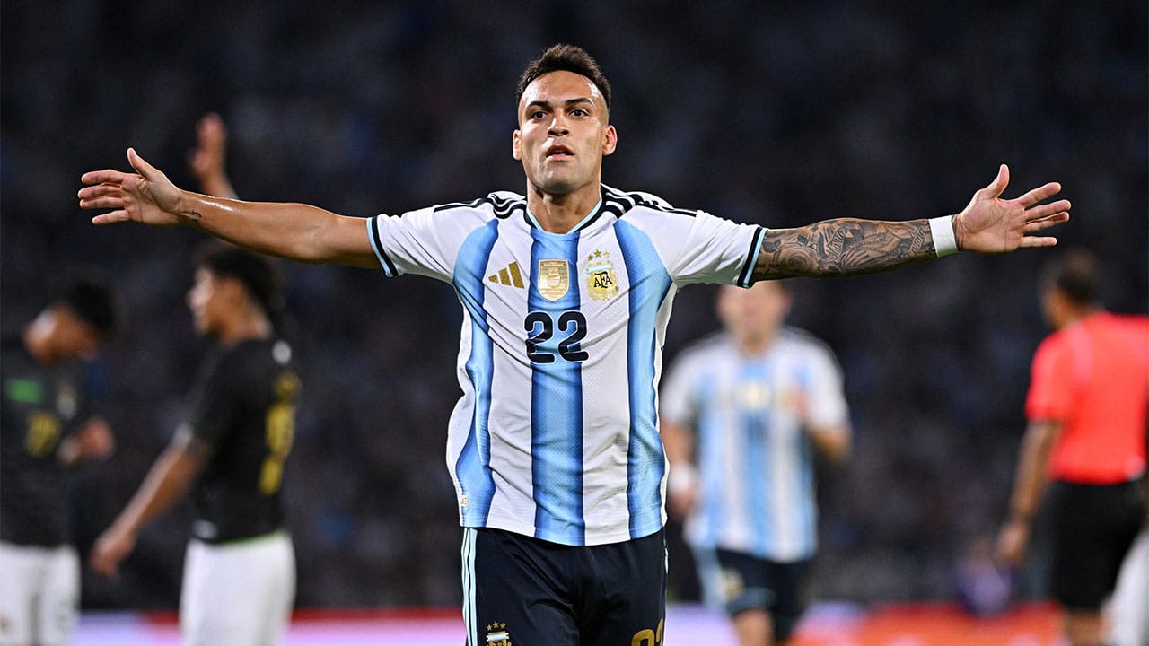 Argentina se anota una goleada más, sin Lionel Messi, ante Bolivia