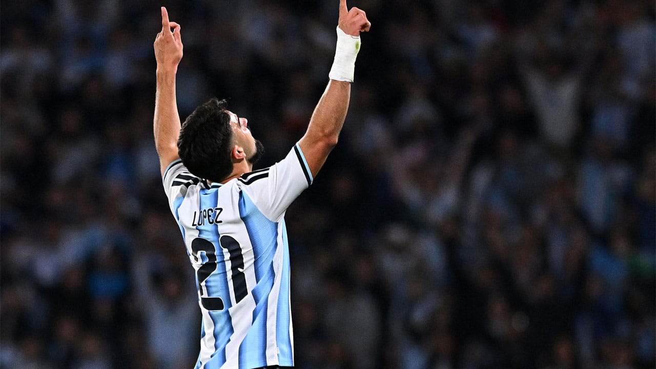 Argentina se anota una goleada más, sin Lionel Messi, ante Bolivia