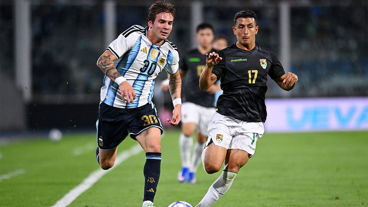 Argentina se anota una goleada más, sin Lionel Messi, ante Bolivia