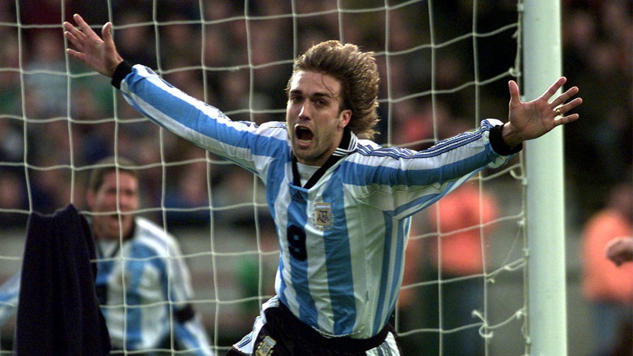 Los récords de leyendas argentinas que Lionel Messi hizo pedazos