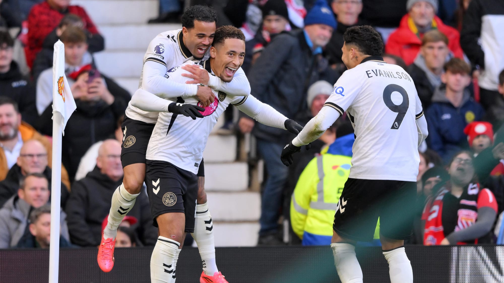Manchester United va en caída libre en la Premier League