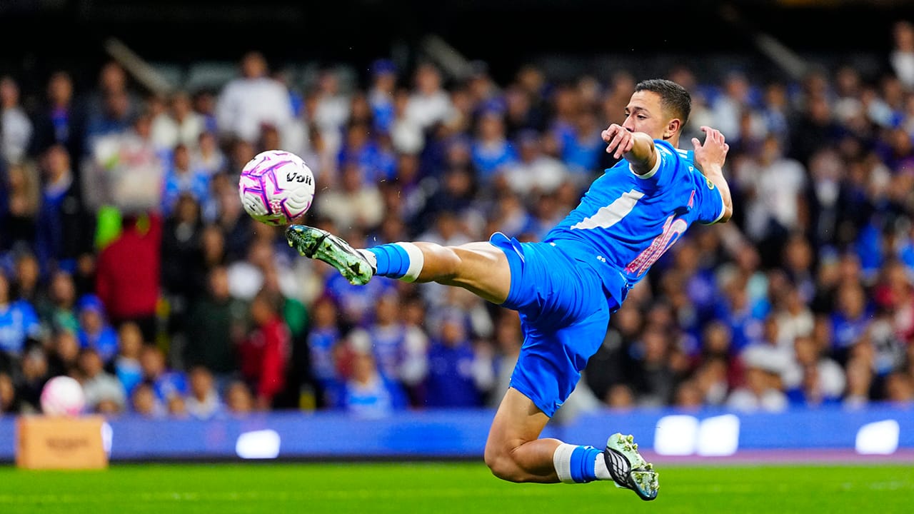 ¿Cómo terminará? Goleada tempranera del campeón Cruz Azul