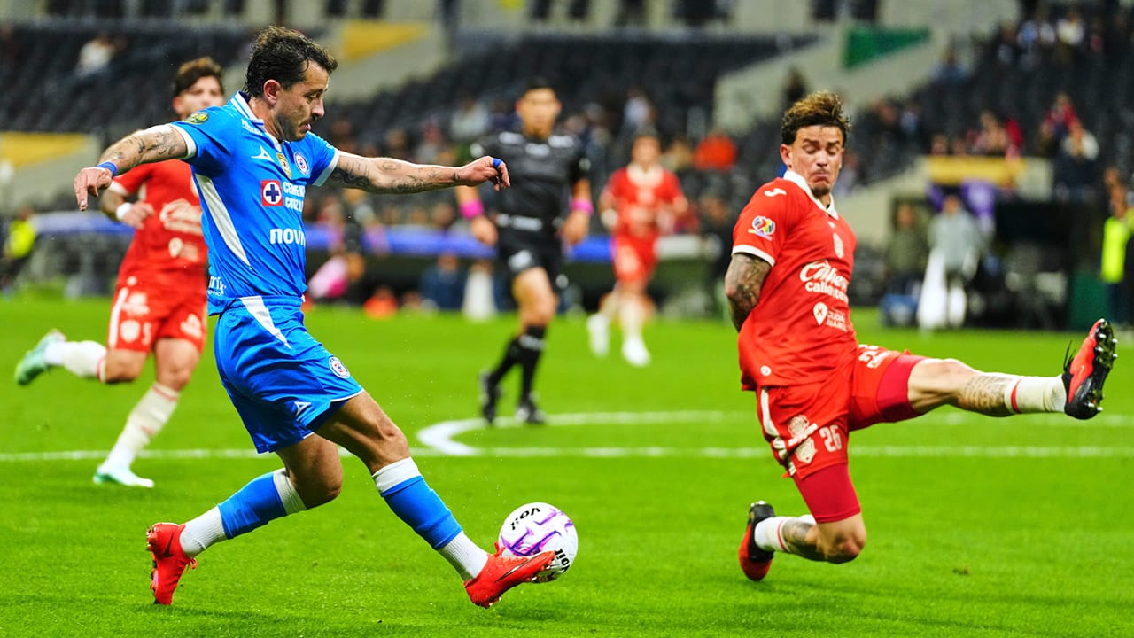 ¿Cómo terminará? Goleada tempranera del campeón Cruz Azul