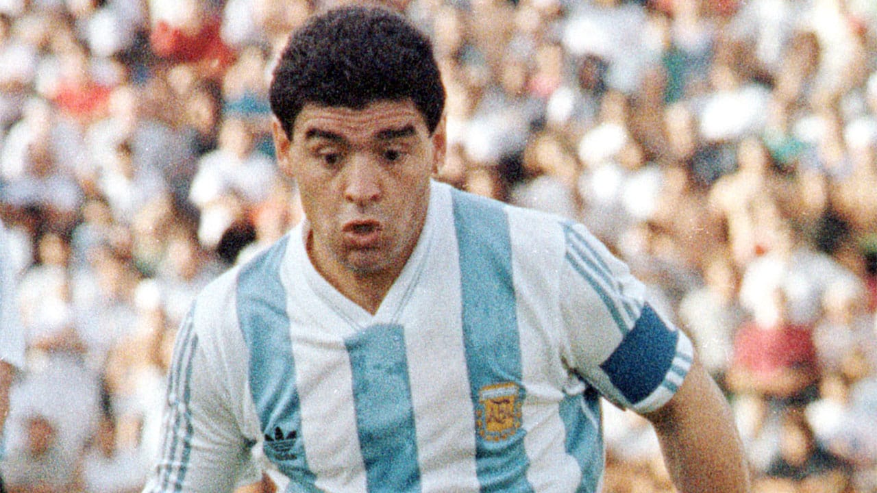 Los récords de leyendas argentinas que Lionel Messi hizo pedazos