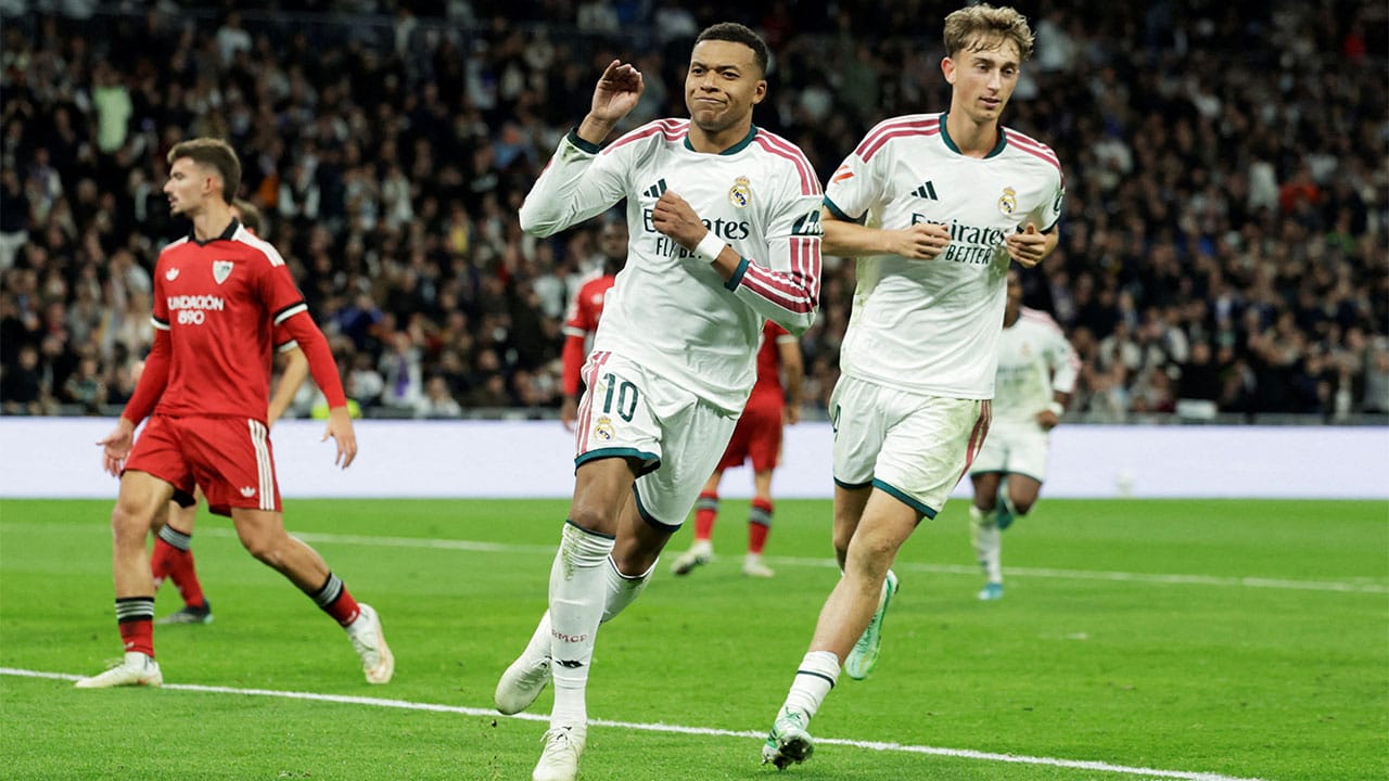 Kylian Mbappé está de vuelta; doblete ante el Sevilla en la semana crucial