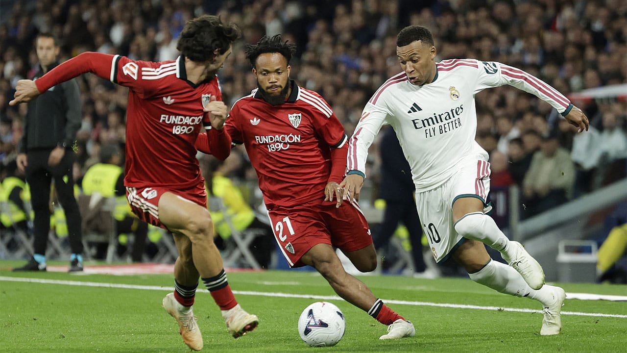 Kylian Mbappé está de vuelta; doblete ante el Sevilla en la semana crucial