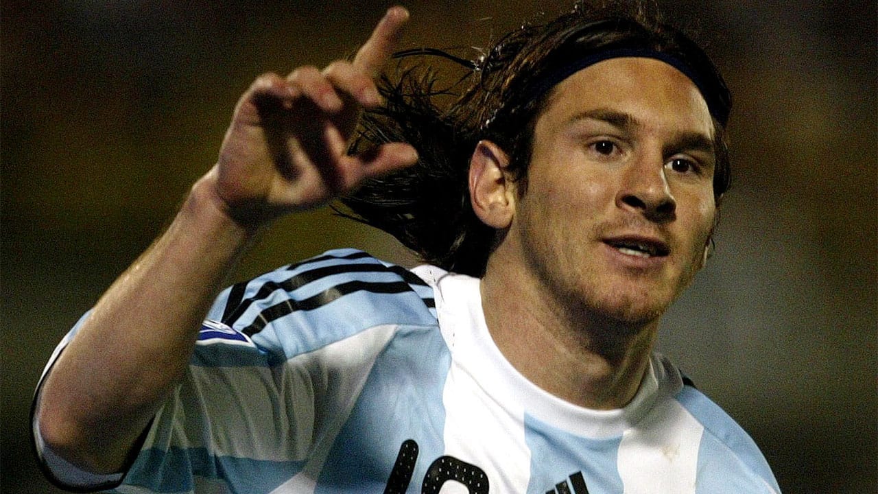 La historia de Lionel Messi con Argentina en fotos