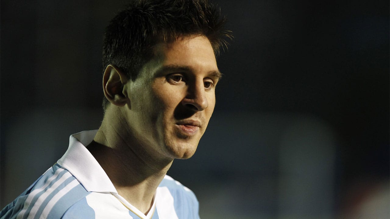 La historia de Lionel Messi con Argentina en fotos