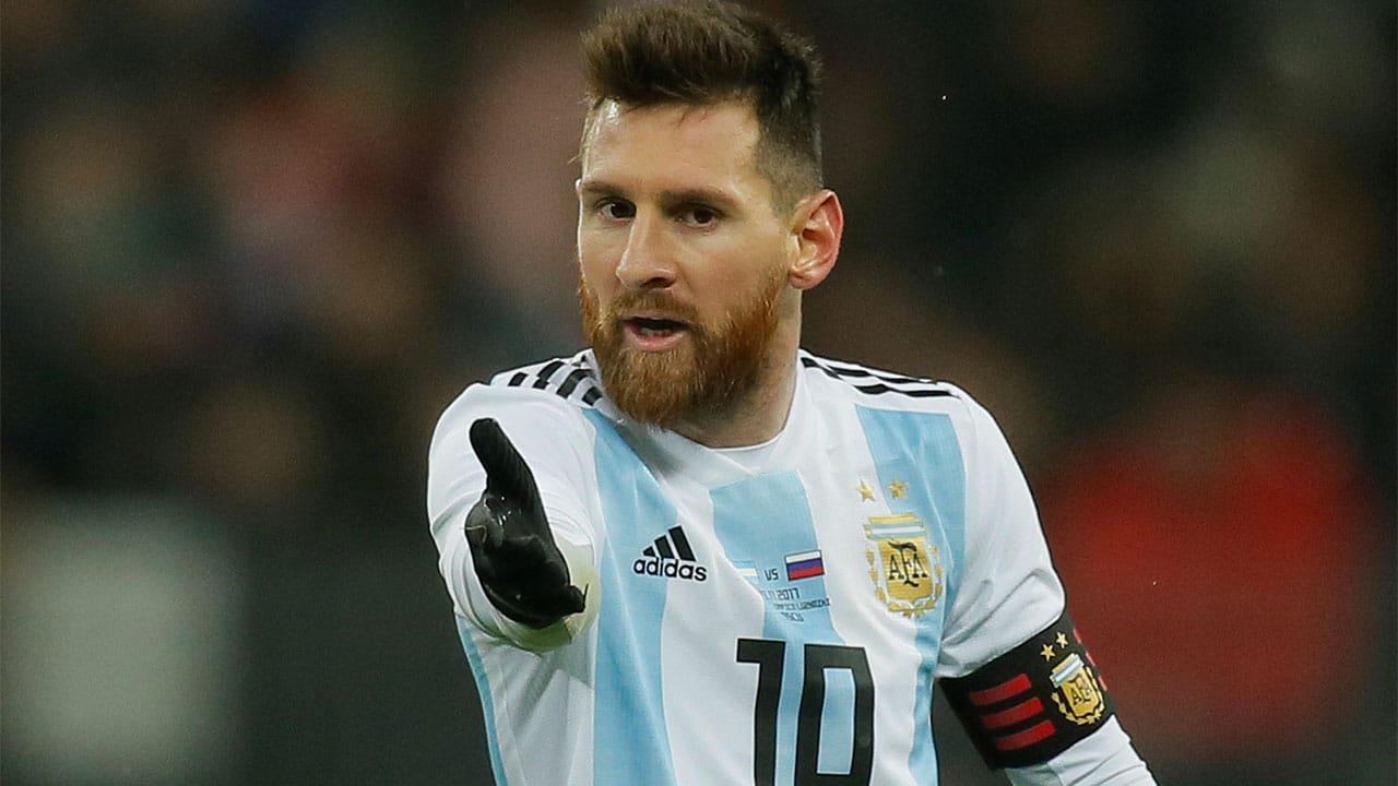 La historia de Lionel Messi con Argentina en fotos