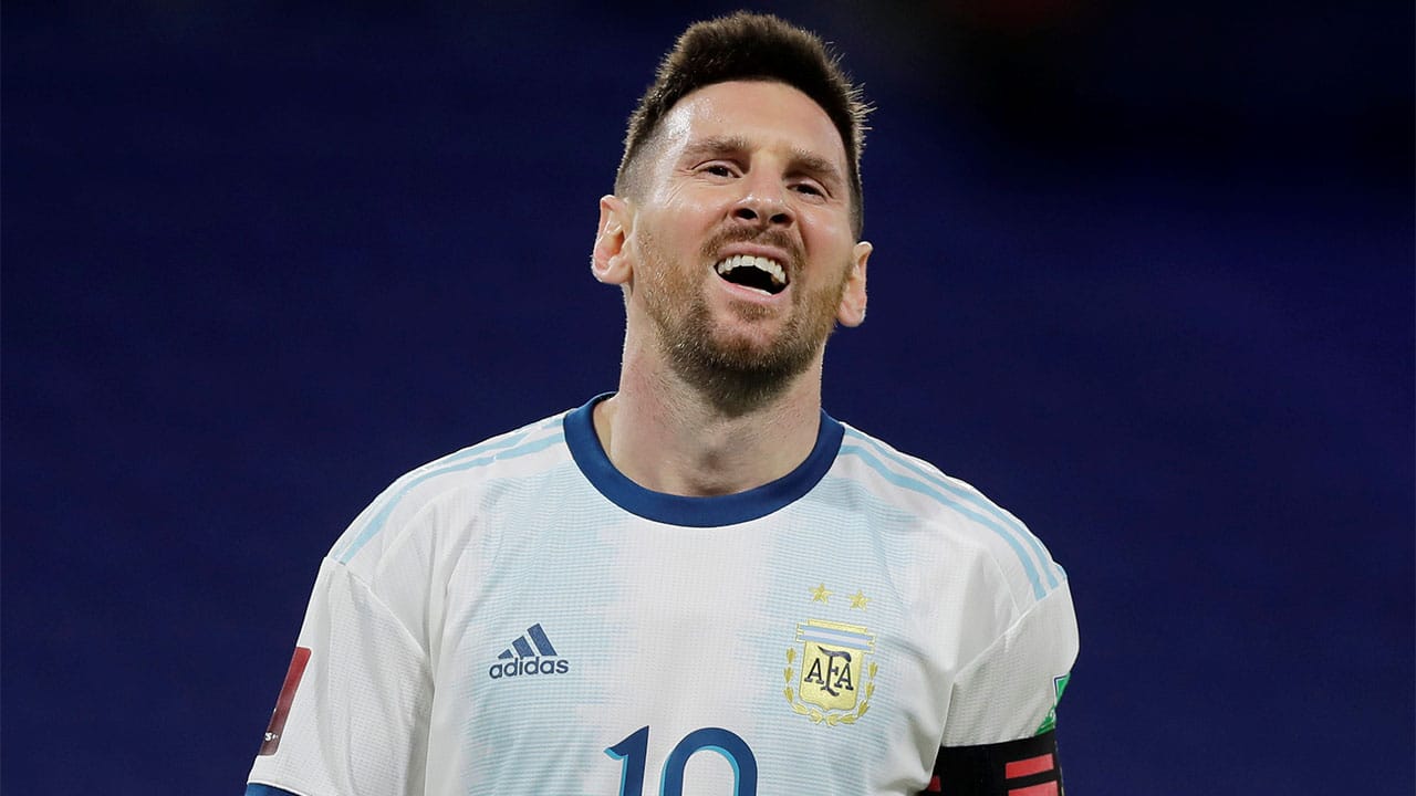 La historia de Lionel Messi con Argentina en fotos