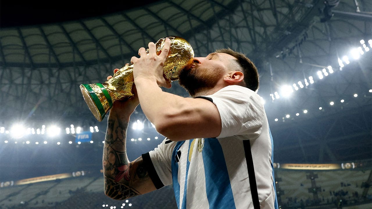 La historia de Lionel Messi con Argentina en fotos