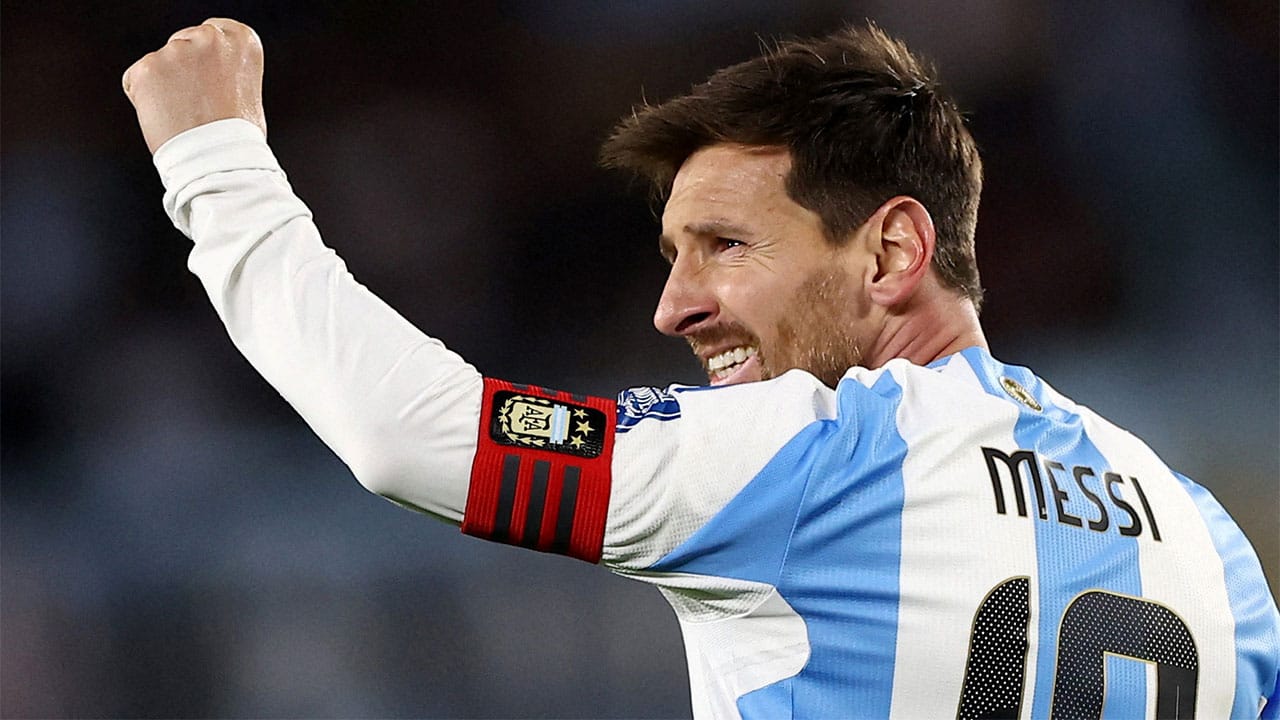 La historia de Lionel Messi con Argentina en fotos