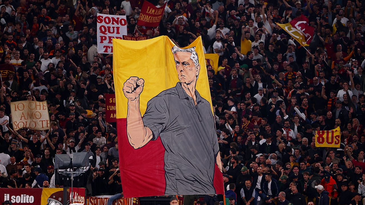 De no creerse la reverencia del Olímpico de Roma a José Mourinho