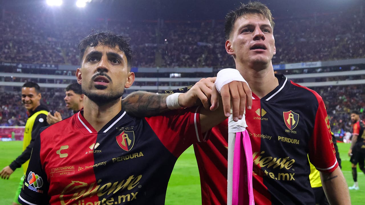 Mucha aura rojinegra en el clásico contra las Chivas