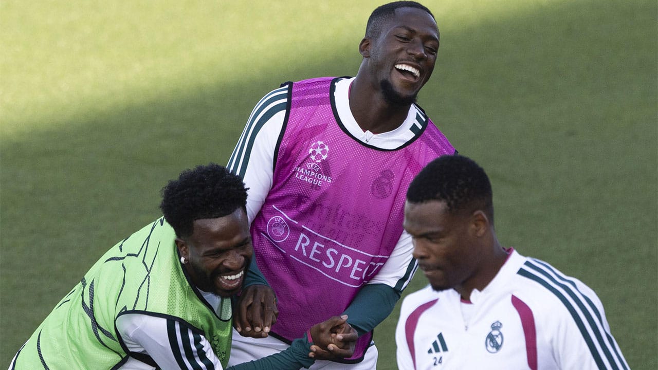 Vinícius Júnior recupera la sonrisa en la Champions League