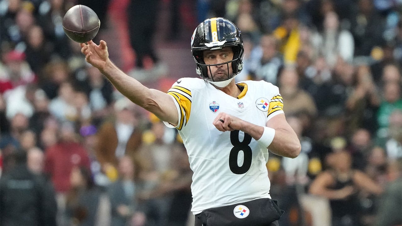 Aaron Rodgers y los Steelers conquistan París