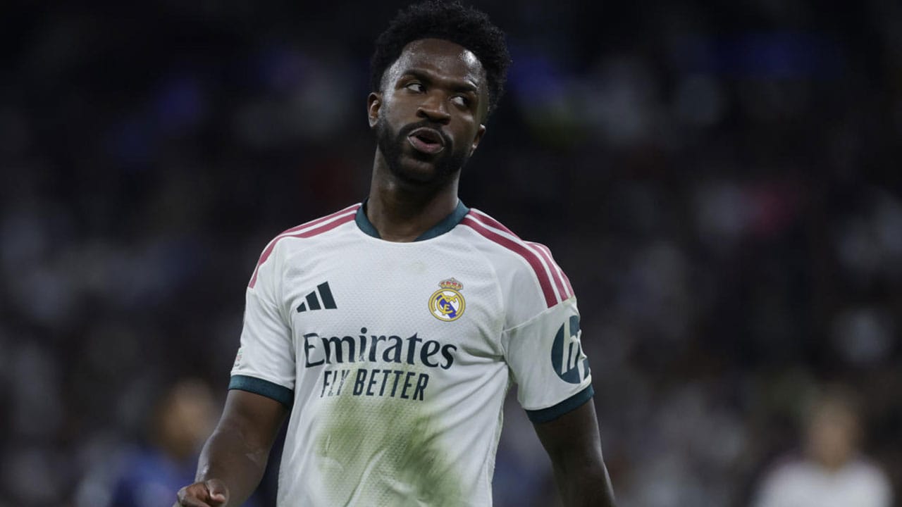 Vinícius Júnior y otro partido donde lidia con la tristeza